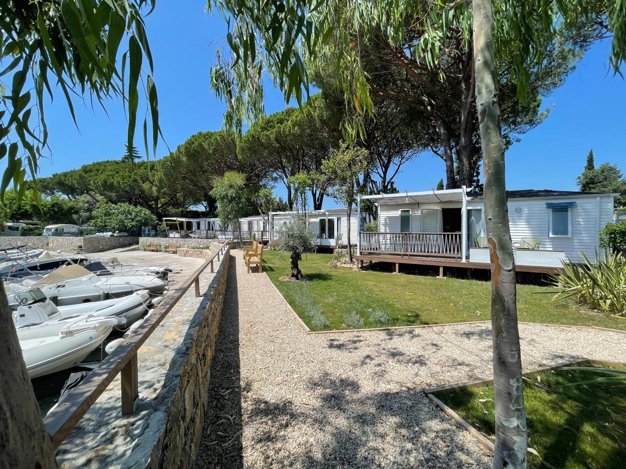 Camping Les Cigales Hotel Mandelieu-la-Napoule Exterior photo