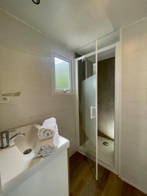 Camping Les Cigales Hotel Mandelieu-la-Napoule Exterior photo